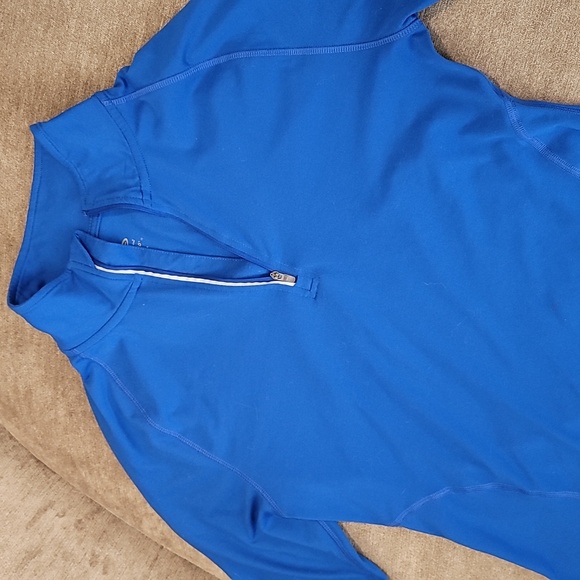 Champion Workout Top - Picture 2 of 16